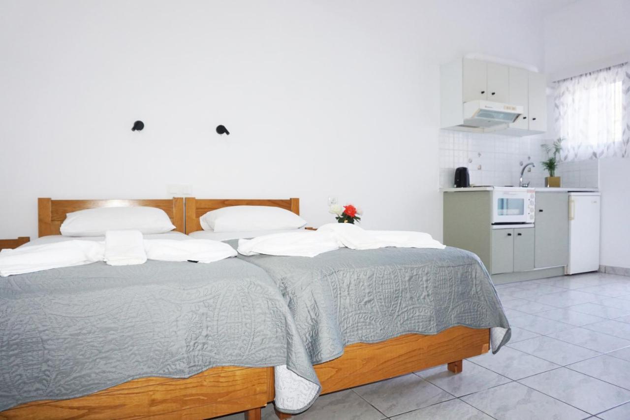 Aphrodite Studios & Apartment Bali  Exterior foto
